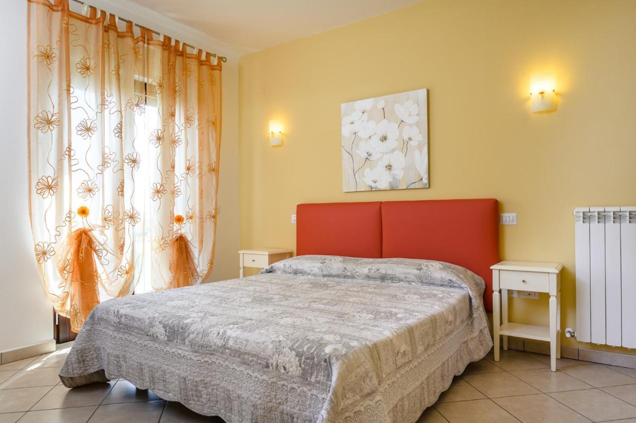 Residenza Il Rivo Lägenhet Rivotorto Exteriör bild