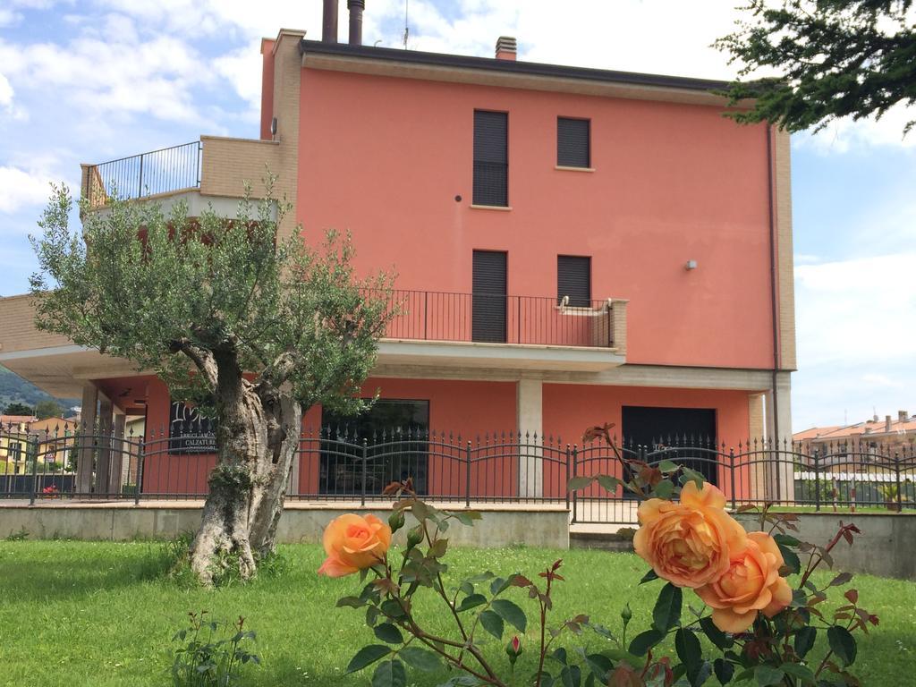 Residenza Il Rivo Lägenhet Rivotorto Exteriör bild